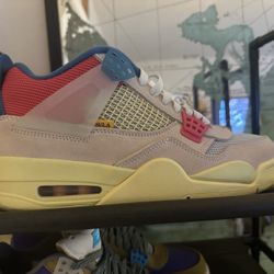 Jordan 4 