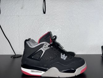 Jordan 4 Bred Size 5.5 (Womens 7) 