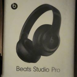 Beats Studio Pro- Black