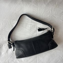Vintage Coach Pebbled Leather Baguette Shoulder Bag