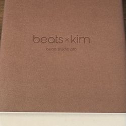 Brand New Beats Studio Pro x Kim Kardashian-Earth 