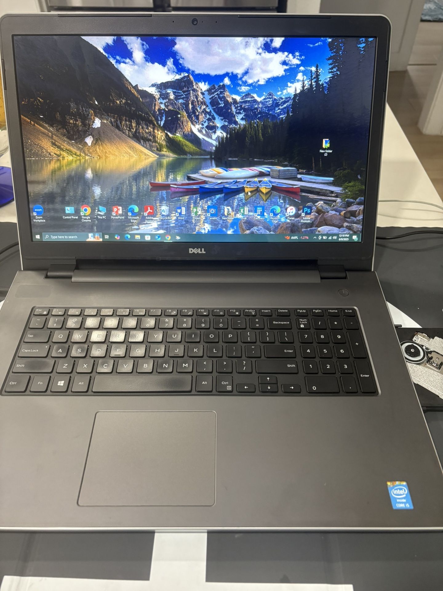 i5…i5…i5…i5. DELL INSPIRON model # 5758 LAPTOP WINDOWS 10 Professional ……… FULLY LOADED with MICROSOFT and PHOTOSHOP … installed and activated. (Y