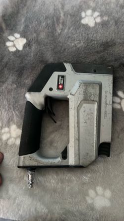 Staple gun