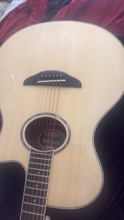 Yamaha guitar