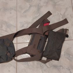 1950's - 60's US Navy/USAF Aviators Underarm Life Preserver
I have 2 of them
$75 each, OBO
1950's US Navy/USAF aviators underarm life preserver