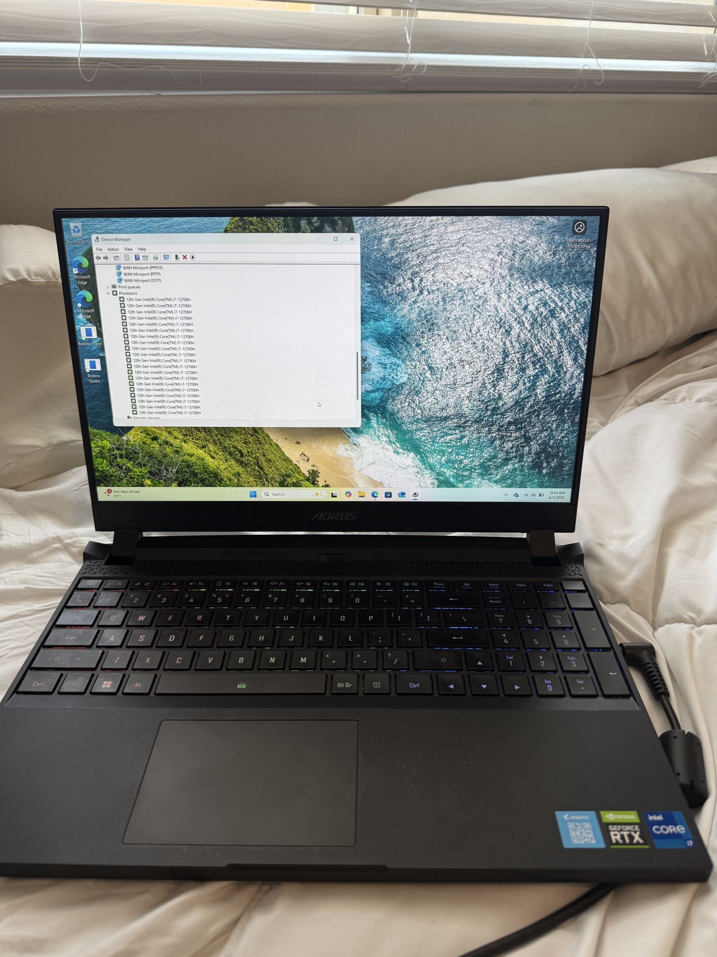 Gigabyte AORUS 5 SE4 Gaming Laptop