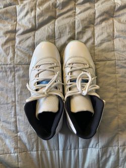 Air Jordan 11 legend blue