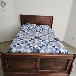 Full Size Bed