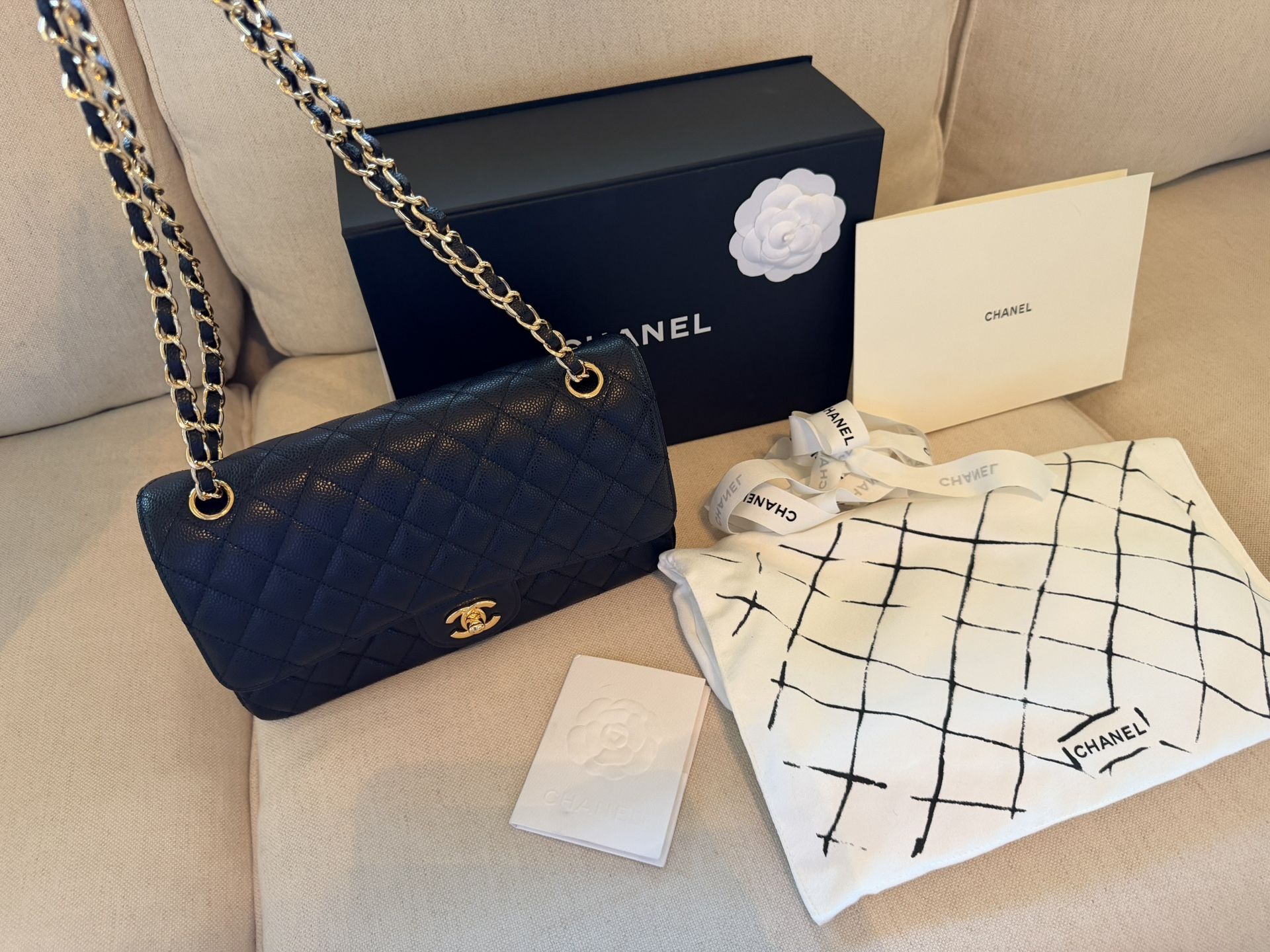 Classic Authentic Chanel Bag Like New Caviar