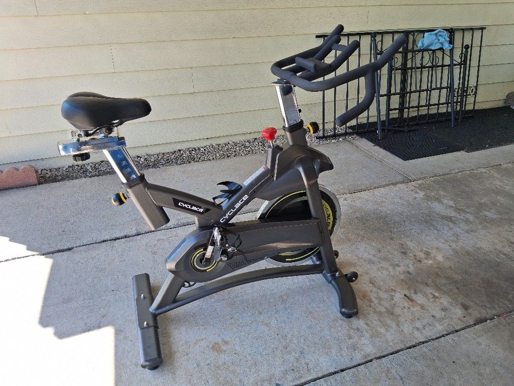 Exercise Bike. Cyclace Stationary Exercise Bike. Excellent Condition.