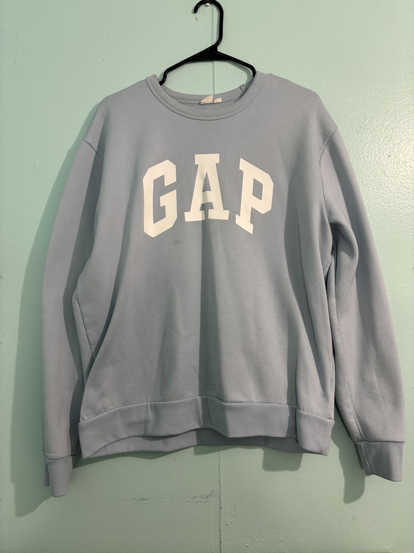 Gap Sweatshirt