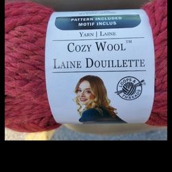 Cozy Wool Yarn Merlot