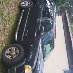 2004 Ford Explorer