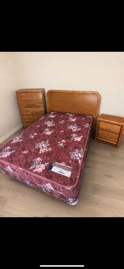 Full Bedroom Set – Bed Frame, Mattress, Dresser & Nightstand