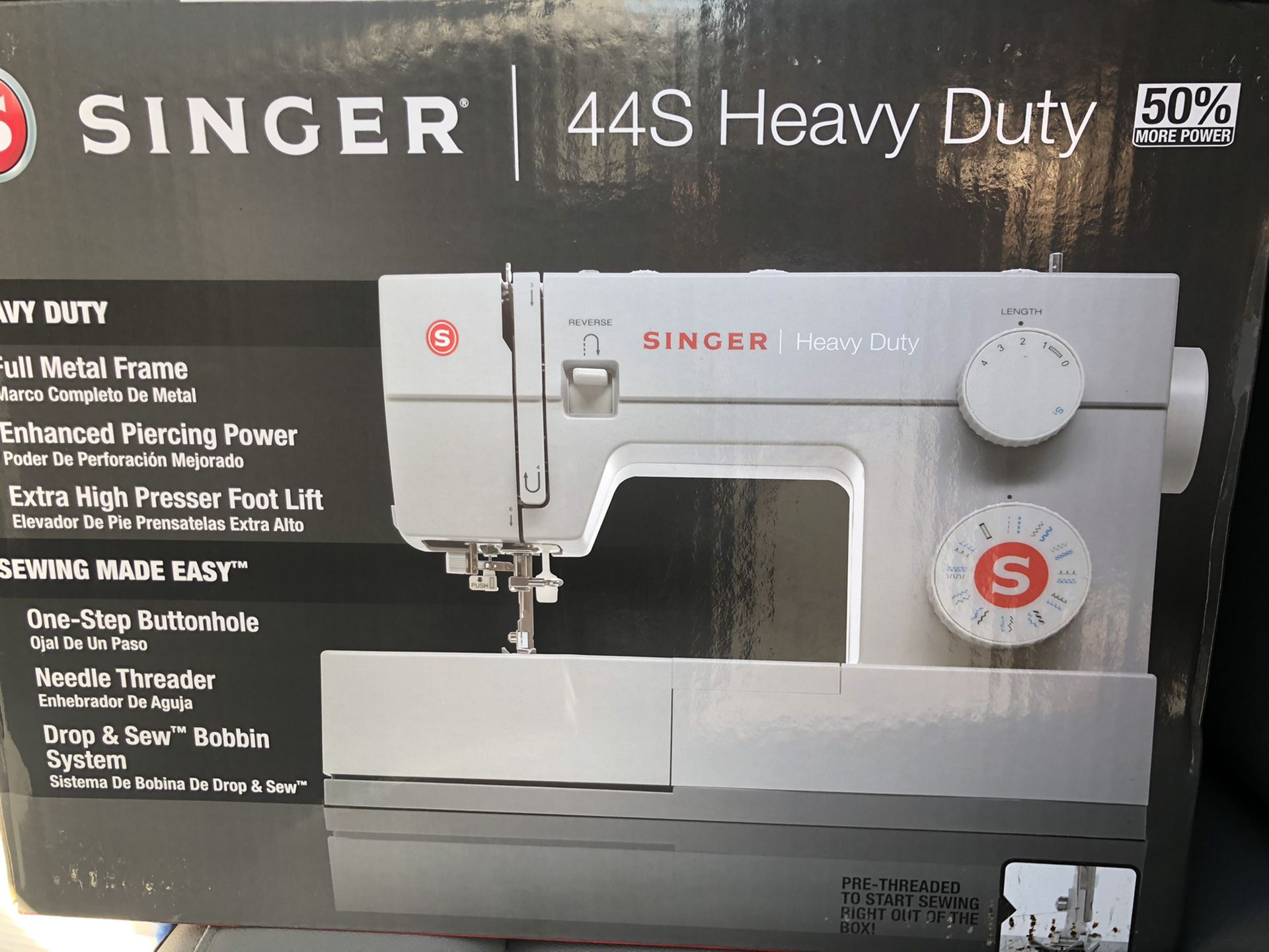 New in box Singer 44s Heavy Duty Sewing Machine