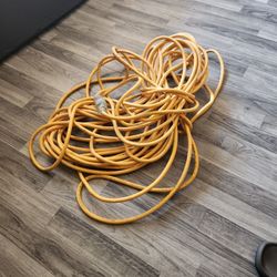 Heavy Duty Extensión Cord..LIKE New.. 