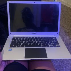 Fusion 5 Laptop 