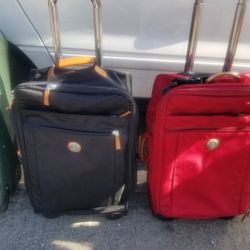 2 Suit Cases