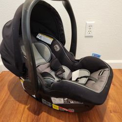 Graco Infant Car Seat