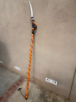 Fiskars Chain drive extendable pole saw