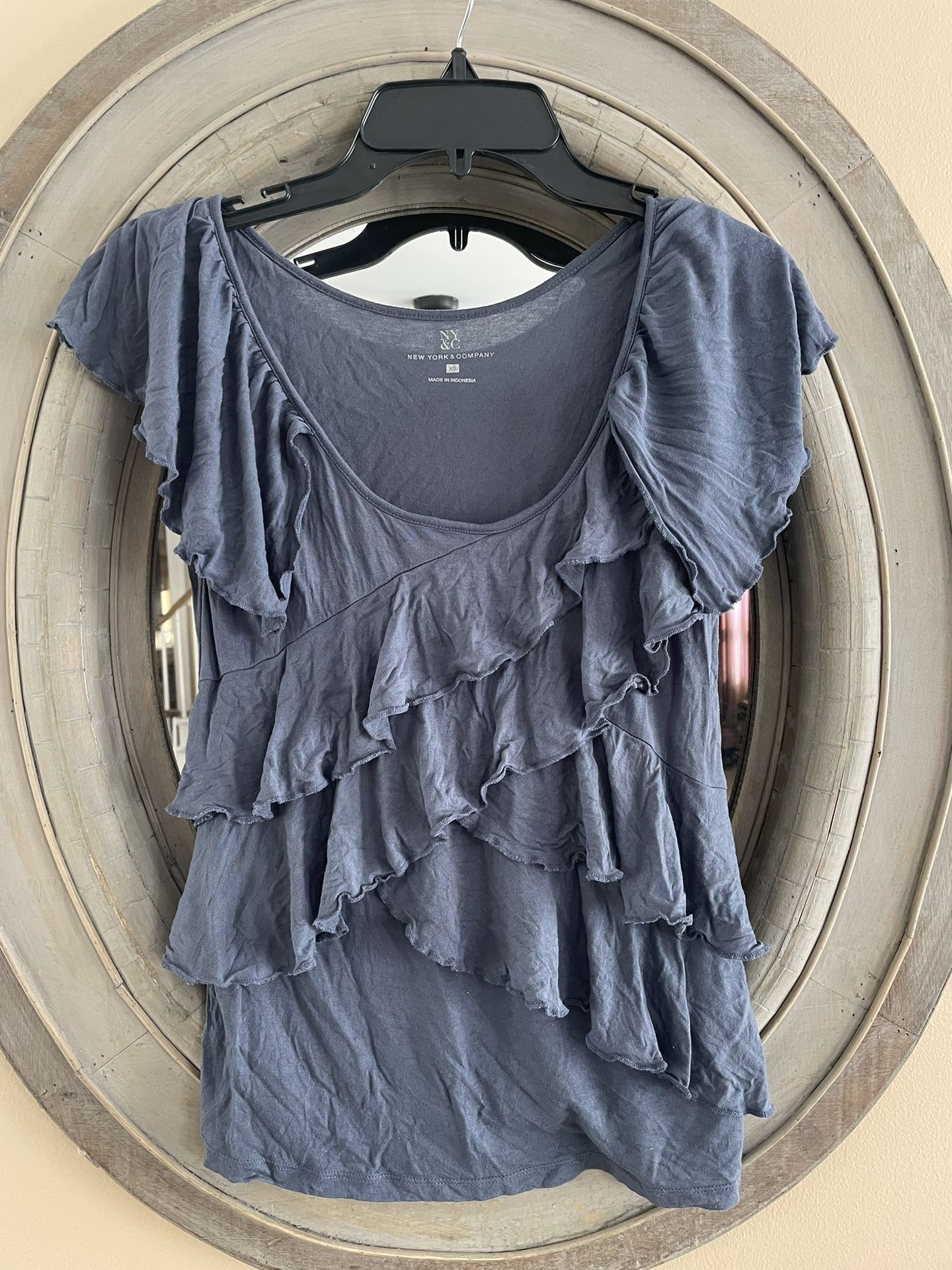 Frilly New York & Company Top
