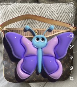 Butterfly Over Purse!