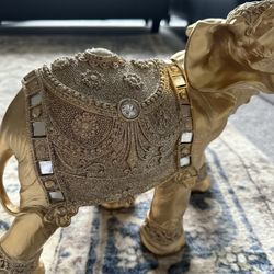Elephant Figurine 