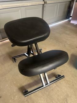 Ergonomic Kneel Chair