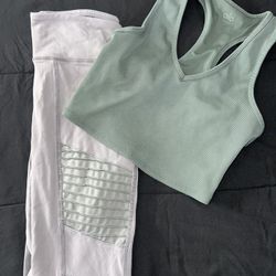 Alo Yoga Set