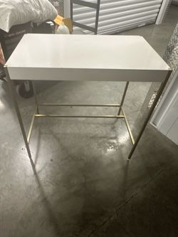 Console table