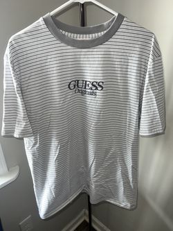 Guess Originals T-Shirt - Size Medium
