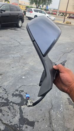2023 Tesla model 3  right mirror