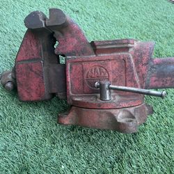 Mac tool 5" jaw mechanics vise swivel pipe vintage collectible 