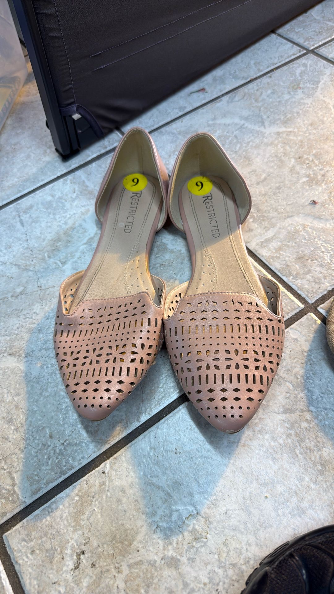 Ladies Flats