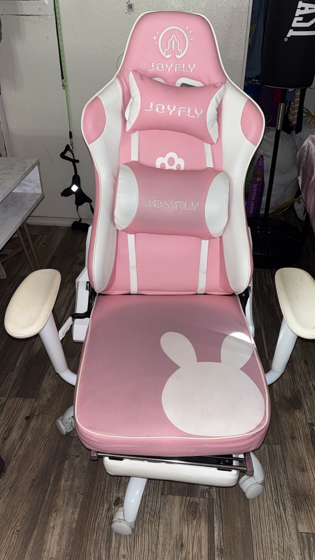 Pink JOYFLY Gaming Chair