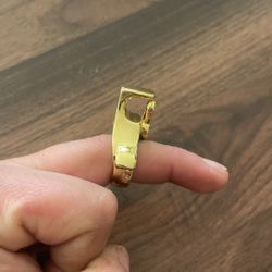 Blunt Ring
