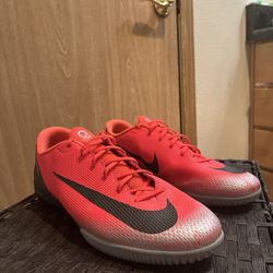 Nike Vapor 12 Academy CR7 IC Size 11 Men