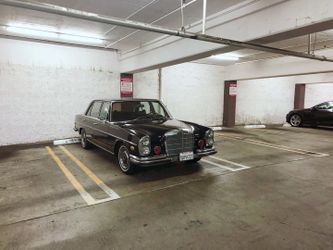 Mercedes Benz 280sel part out