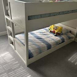 Bunk Beds Twin Over Twin