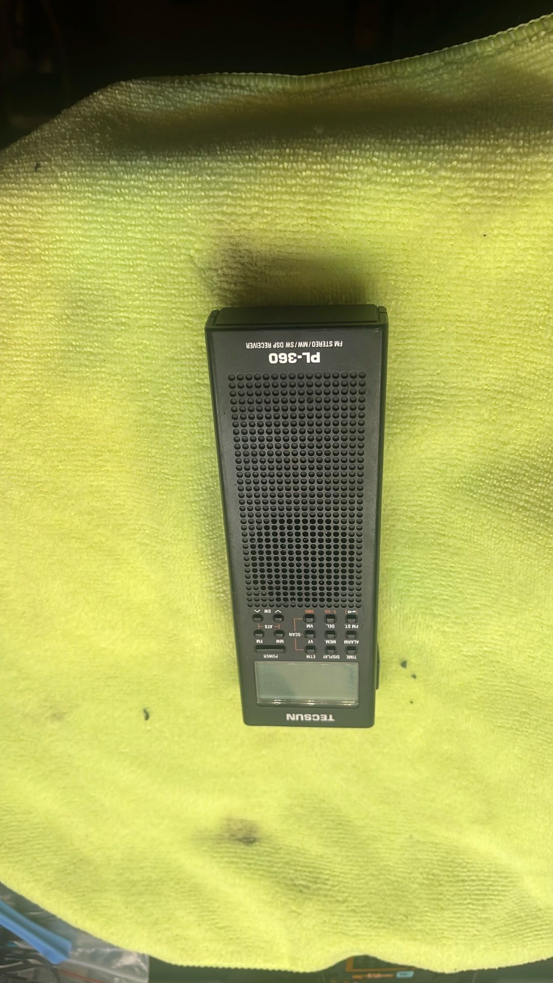 Tecsun Pl-360 Fm Stereo And Dsp Receiver. 