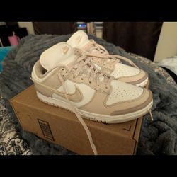 Worn Once Nike Air Max Special Edition Size 10 Women 9 Men Paid $200