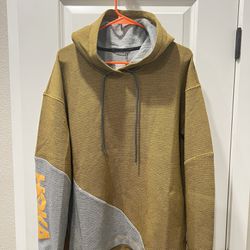 HOKA /  One One, All Day Pullover Hoodie. Golden Yellow/Grey, Size: S/M unisex