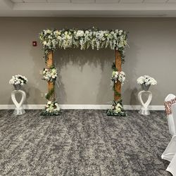 Fully Decorated Wedding Arch For Dale 