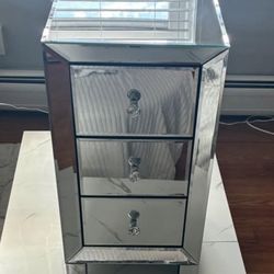 Mirrored Nightstand 3 Drawer Modern Glam Accent Table