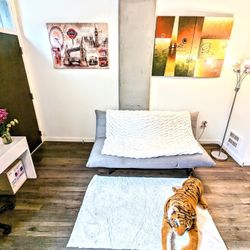 Full House Essentials For Sell 