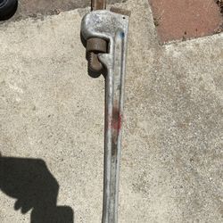  Aluminum 24” Pipe Wrench 