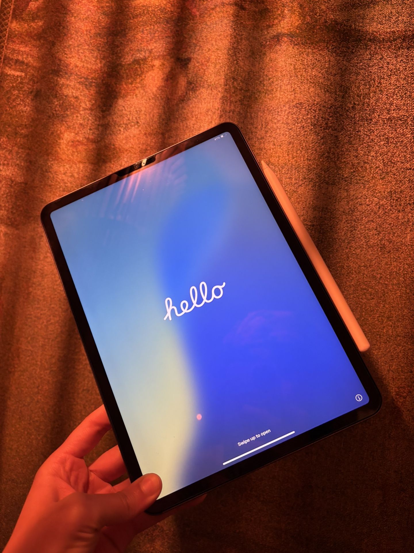 iPad (3rd gen) 11” W/ Apple Pencil (gen 2)