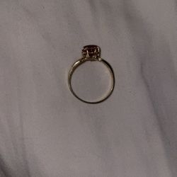 14K Ring With Gem 