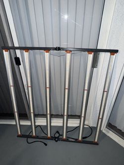  Fluence SPYDR 2P 47” Full-Spectrum LED Grow Light – Authentic – Excellent Condition