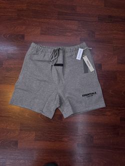 Essentials Shorts